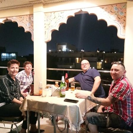 Hotel Vijay Niwas Jaipur Buitenkant foto