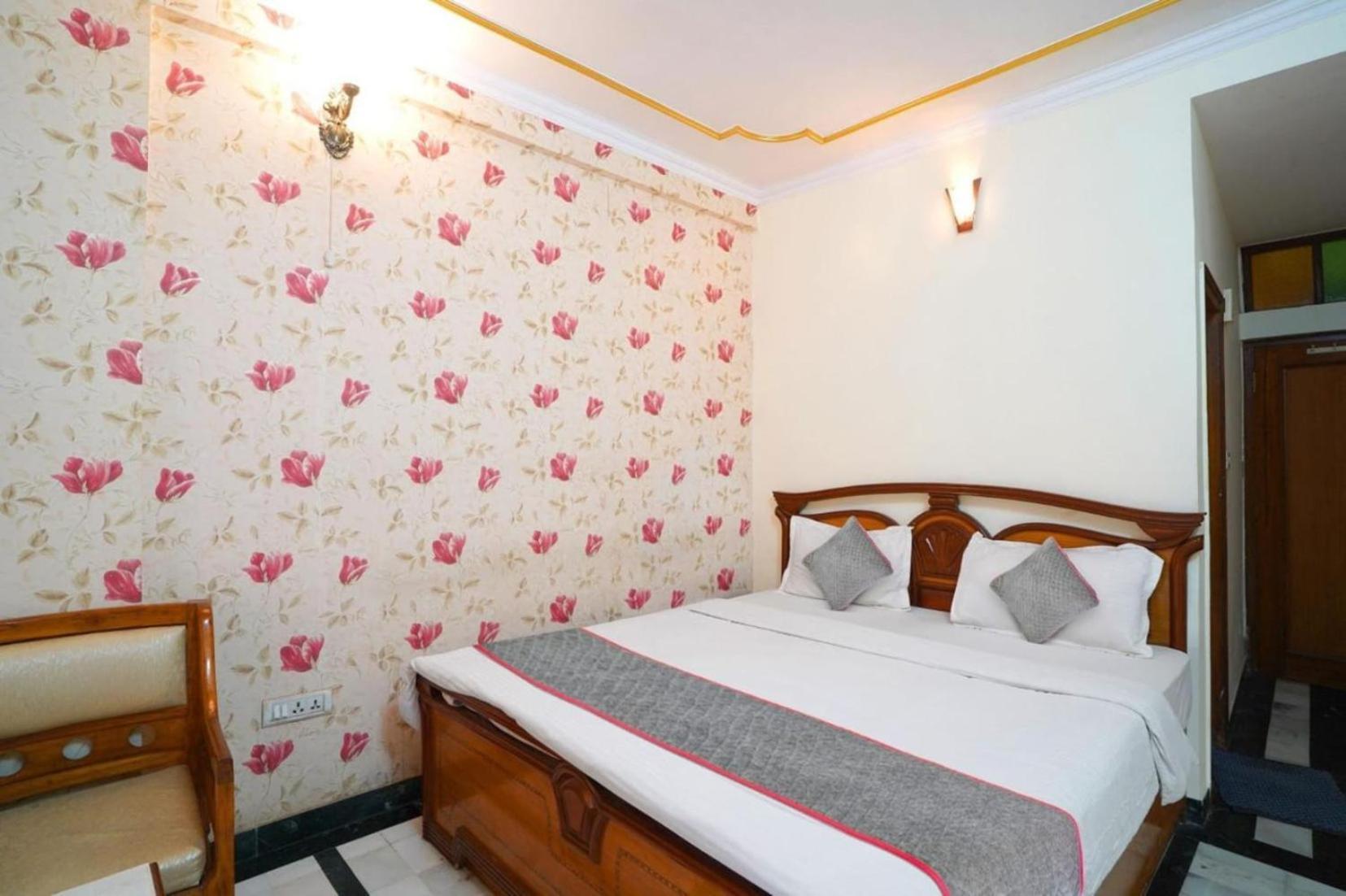 Hotel Vijay Niwas Jaipur Buitenkant foto