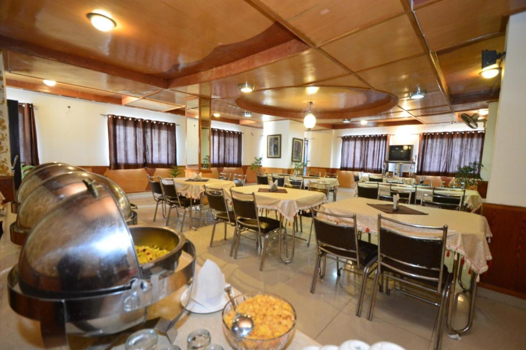 Hotel Vijay Niwas Jaipur Buitenkant foto