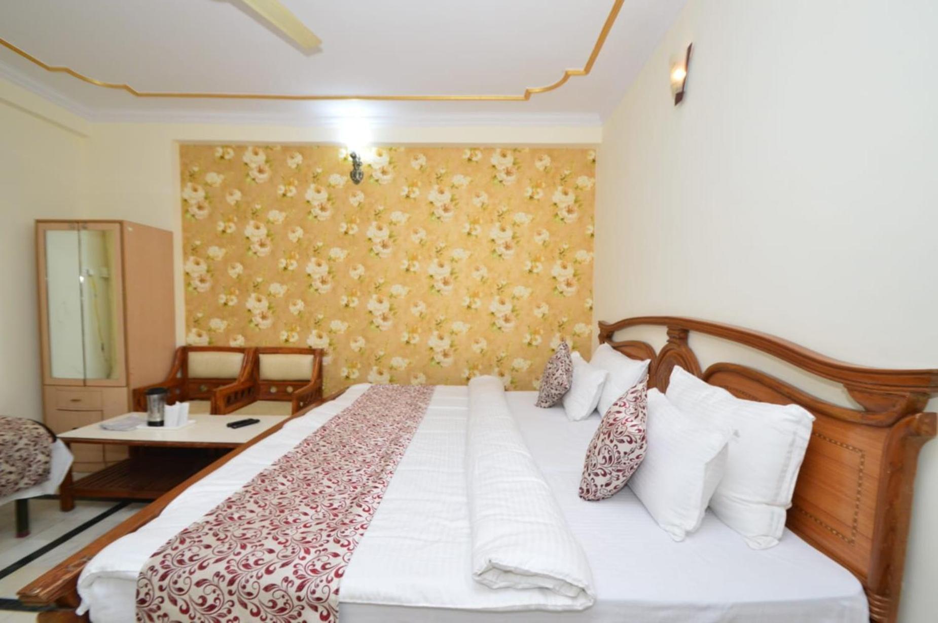 Hotel Vijay Niwas Jaipur Buitenkant foto