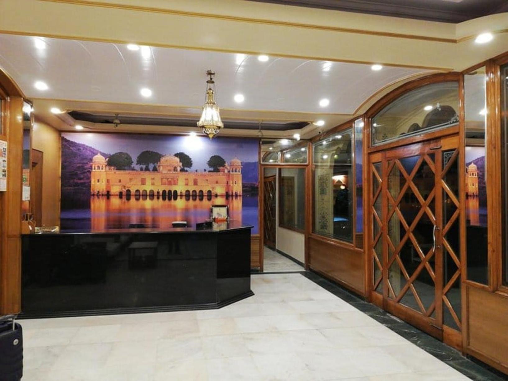 Hotel Vijay Niwas Jaipur Buitenkant foto